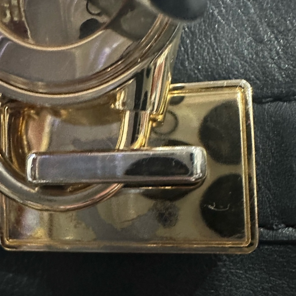 Michael Kors Hamilton Large Soft Leather Satchel Bag Lock Black GUC​​ - Picture 8 of 12